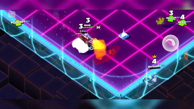 CRASH OF CARS: Ищем короны, уничтожаем противника!