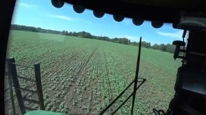 Работаю на самоходном  опрыскивателе Барс.