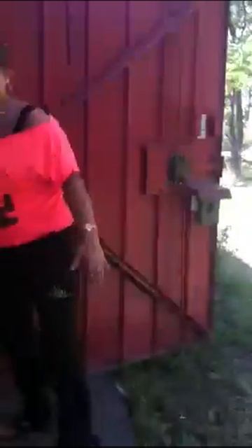 ГОРЮ НА КОСТРЕ смотреть онлайн