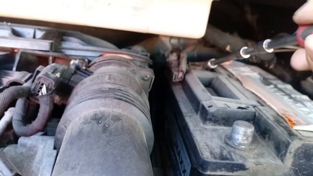 КАК СНЯТЬ АККУМУЛЯТОР ПЕЖО 3008 PEUGEOT H7 смотреть онлайн