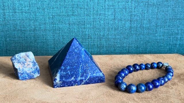 Лазурит. Магические свойства камня смотреть онлайн