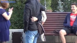 Розыгрыши над людьми Пердеть Без Стыда и совести Farting in Public Prank  arBuzik٭