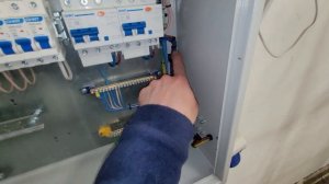 Установка и подключение силовой розетки