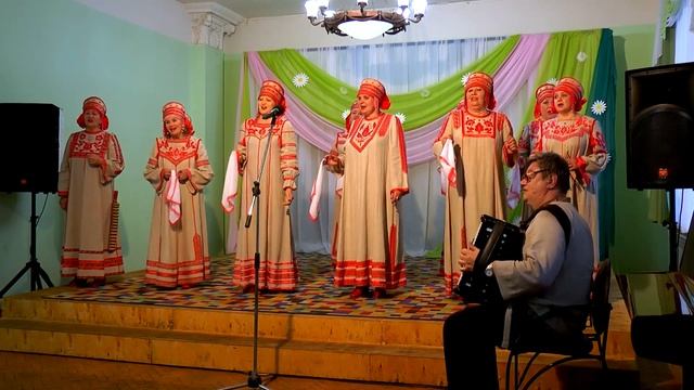 Ансамбль русской песни «Вечёра» смотреть онлайн