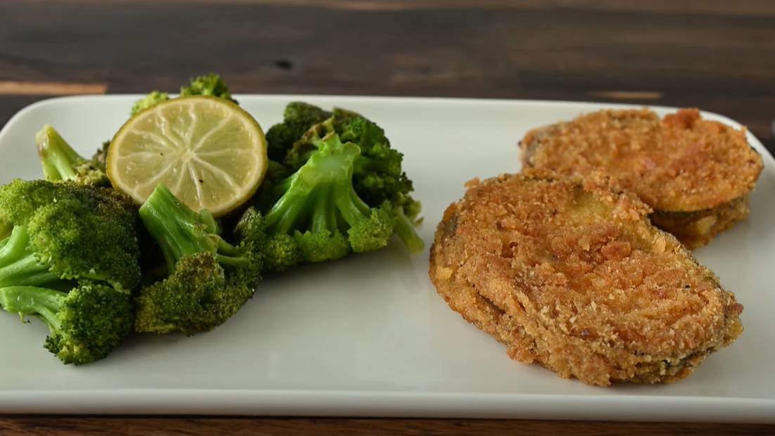 Обжаренные баклажаны с сыром и брокколи смотреть онлайн