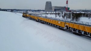 Снегоуборочная машина СМ-2: выгрузка снега / Snowplough train SM