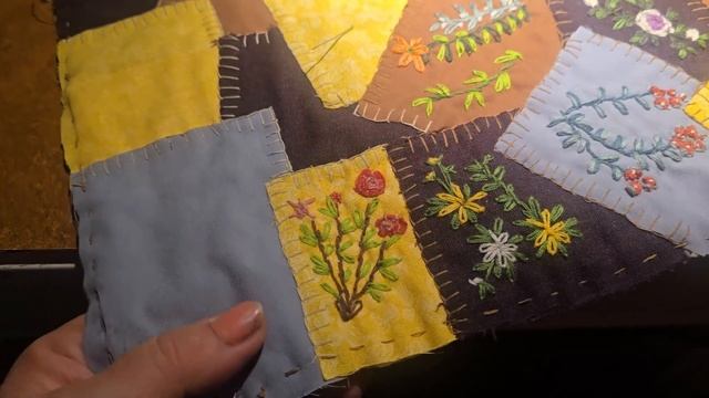 Лоскутное шитье с вышивкой . Patchwork with embroidery. смотреть онлайн