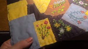 Лоскутное шитье с вышивкой . Patchwork with embroidery.