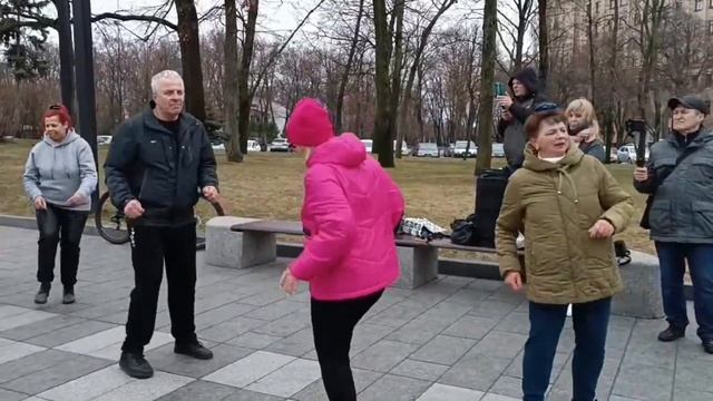 РОМАШКА РОЗА 🌹 ТЫ МОЯ 😀 ХАРЬКОВ ❤️ ТАНЦЫ 💃🕺16.03.2025 # смотреть онлайн