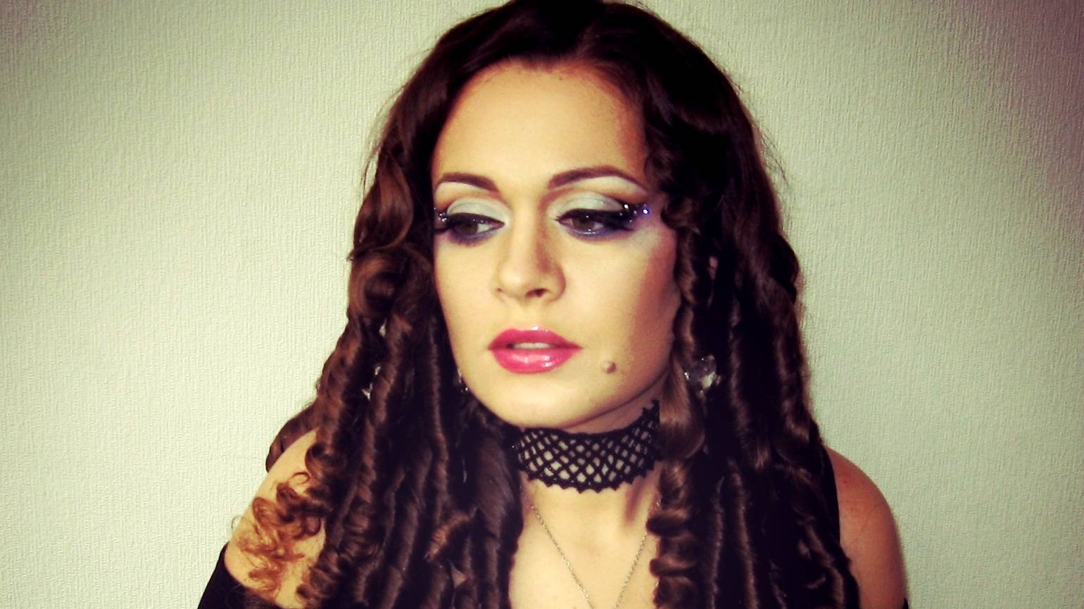 Mary Delilah Расскажи ( при участии Павла Малицкого )