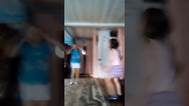 Клип Красивая и Хороший смотреть всем!!!!!! смотреть онлайн