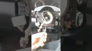 Hyundai Solaris😶🌫️    Замена подрулевого выключателя лев?