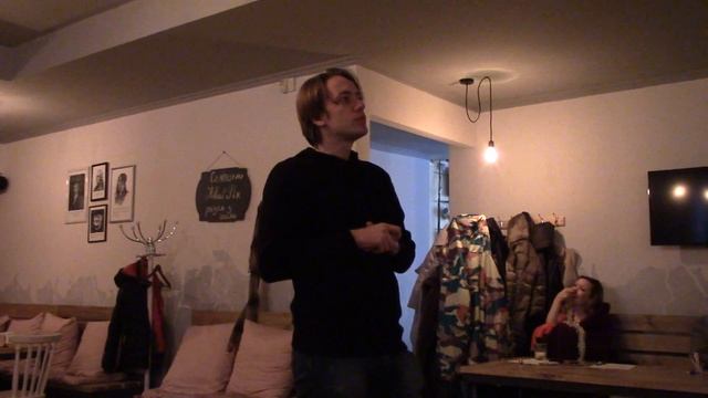 Дмитрий Филоненко - насколько официантка непохожа на все остальное! смотреть онлайн