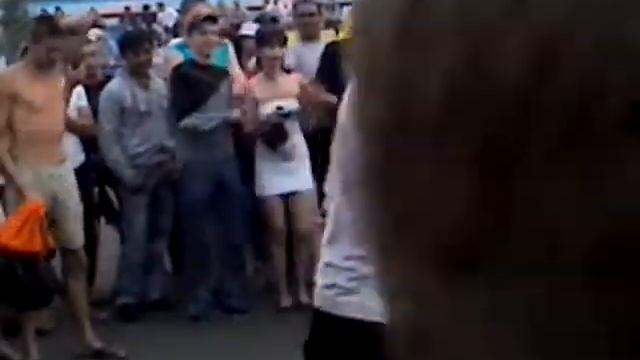 остров Татышева Красноярск парни зажигают! смотреть онлайн