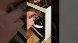 Замена переключателя электроплиты Indesit I5VSH2A(W/RU