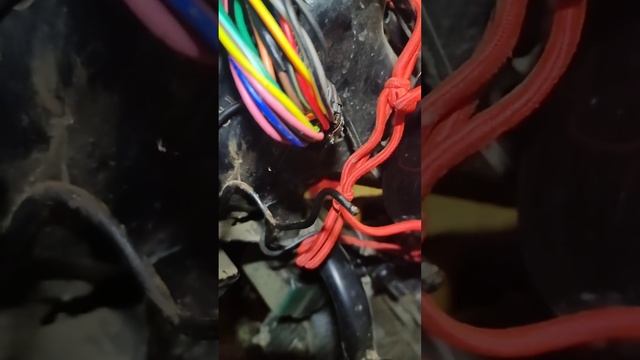 Не горит задний стоп и не работают поворотники на альф