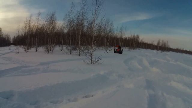 Нашли обалденное место для катания на снегоходах. Бур?