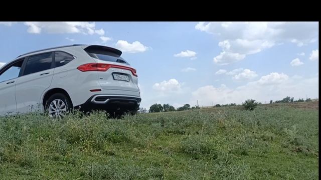 HAVAL M6 на лёгком бездорожье. МКПП смотреть онлайн