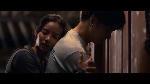 АДРЕНАЛИНОВЫЙ БОЕВИК! ГОНЩИК И ДЕВУШКА-БОЕЦ СВЯЗЫВАЮТ смотреть онлайн