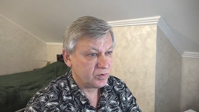 Что такое внутренний психологический барьер женщины, созданный программой рода? Психолог Азаров смотреть онлайн