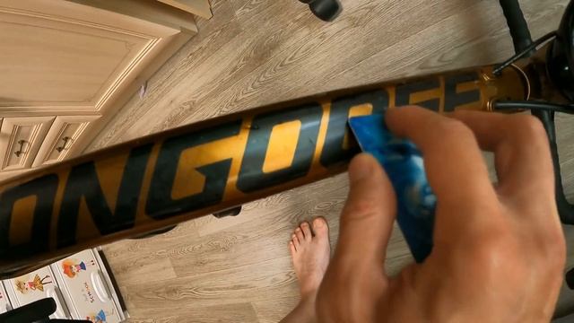 Оклейка рамы велосипеда защитной пленкой #велосипед #? смотреть онлайн