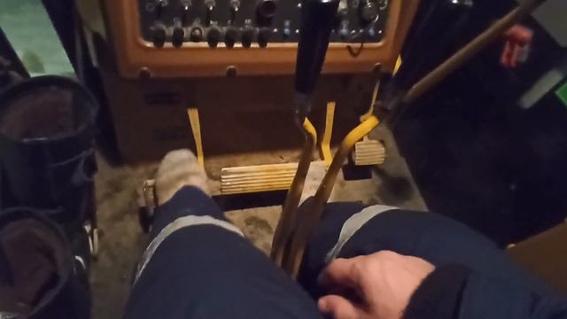 Управление трубоукладчиком  КАТ 587-R