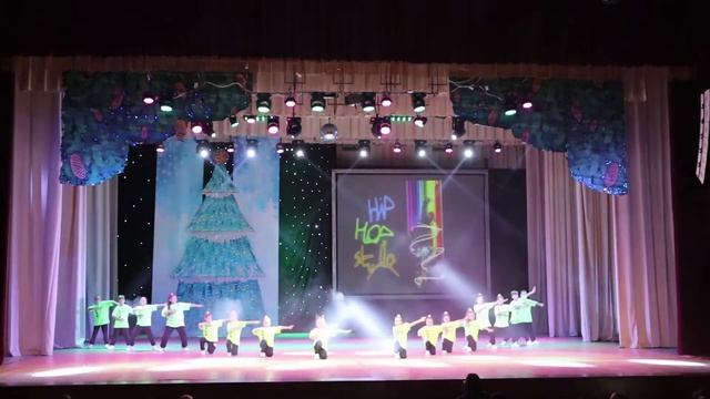 2021.12.23 Новорічна зустріч - Holla at me (2002), Pasadena dance school смотреть онлайн