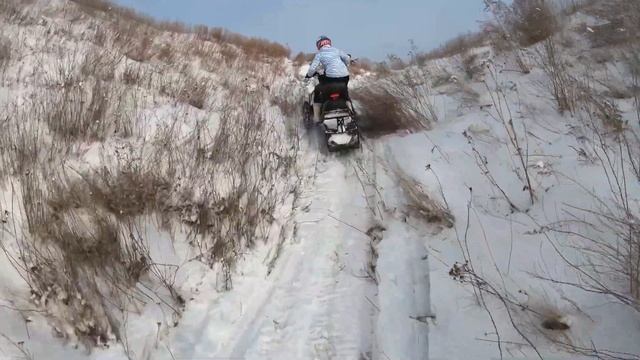 Супер эндуро на 200 кубовых снегоходах 😗 смотреть онлайн