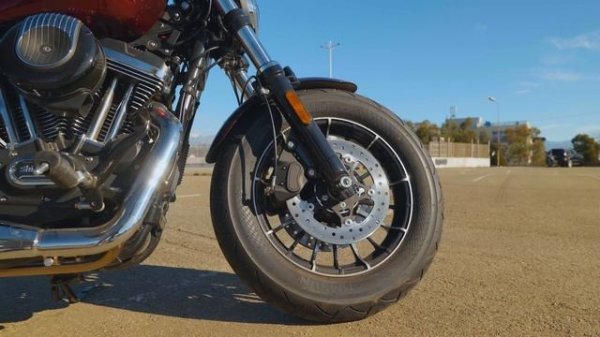 Sportster - ВСЁ! Groza V1200 - жёлтая Америка