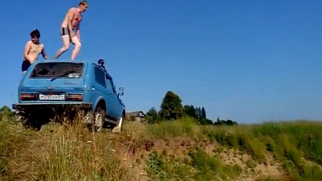 прыжок в воду.mp4 смотреть онлайн