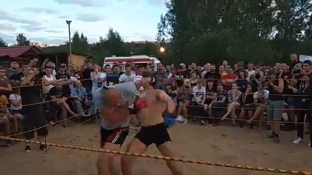 Мой третий Бой на Strelke, Берсерк против Бугая! смотреть онлайн