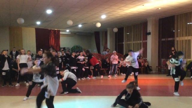 Клуб "Domino" Турнир !Одесса!Хип-хоп! смотреть онлайн