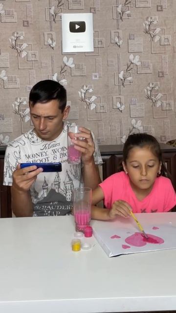 Ой тато я просто малювала😳#shorts смотреть онлайн