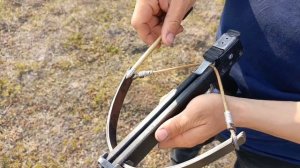 Мощный Мини-АРБАЛЕТ своими руками!