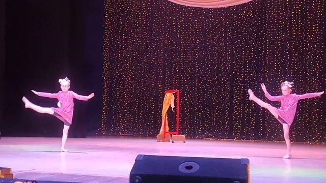 Мисс Юность-2024. Арт-номер Зазеркалье.