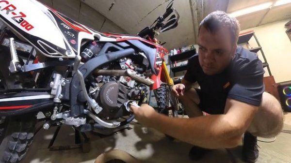 Мотоцикл Regulmoto CR-Z 300 Замена масла