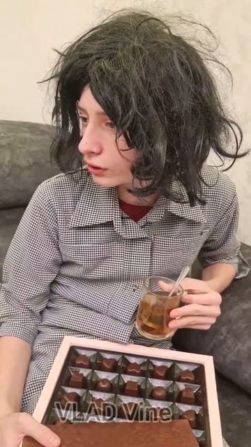 ПОПА СЛИПНЕТСЯ ! 🤣🙈 #shorts #вайны #vine смотреть онлайн