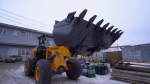 Как выбрать фронтальный погрузчик? На что обратить вн?