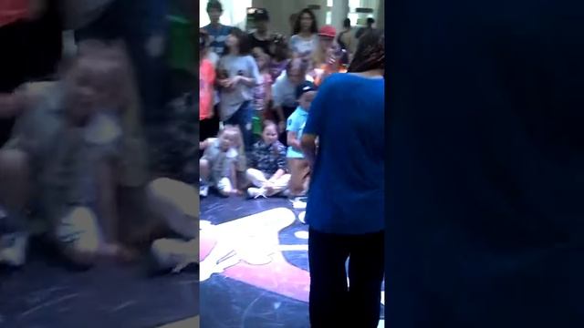 Майком 2013. Action. Hip-hop 2 (малыш)