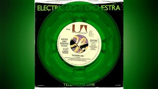 Дима-жонглер. 7 крутых трюков с 4 мячами!