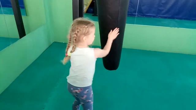 Моя маленькая принцесса, и груша смотреть онлайн