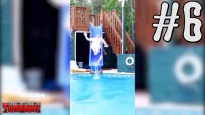 10 САМЫХ БЕЗУМНЫХ ФЕЙЛОВ НА ВОДНЫХ ГОРКАХ В АКВАПАРКАХ Лучшие & Смешные ФЕЙЛЫ