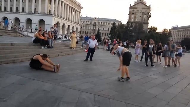 2016-09-02 Киев. Хип-Хоп на Хрещатике