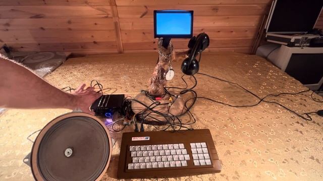 Загрузка ZX-Spectrum, через акустический канал.