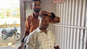 Сырой ASMR массаж головы на оживленной индийской улице 🇮🇳 ｜ Улица Ба