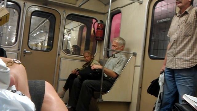 Прикольная бабуля смотреть онлайн