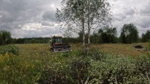 Раскорчёвка полей на ДТ-75.