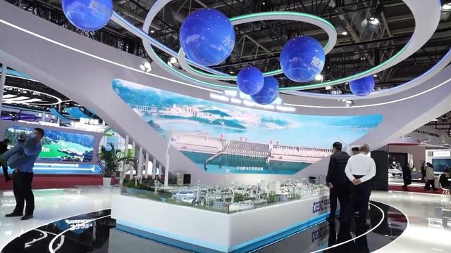 Всемирное сотрудничество, Китай лидирует в инновациях в области альтернативных источников энергии смотреть онлайн