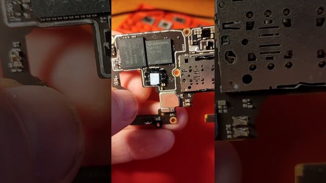 Xiaomi Redmi Note 10 Pro не включается не заряжается смотреть онлайн