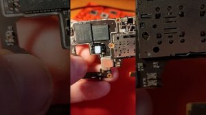 Xiaomi Redmi Note 10 Pro не включается не заряжается